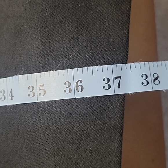 Gap, Size Unknown Black Toggle Closure Coat. Gently Used Condition - Picture 10 of 13